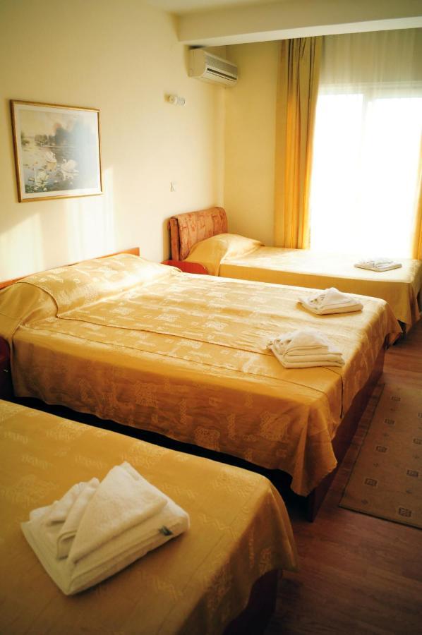 Vip Hotel Skopje - New Management Eksteriør billede