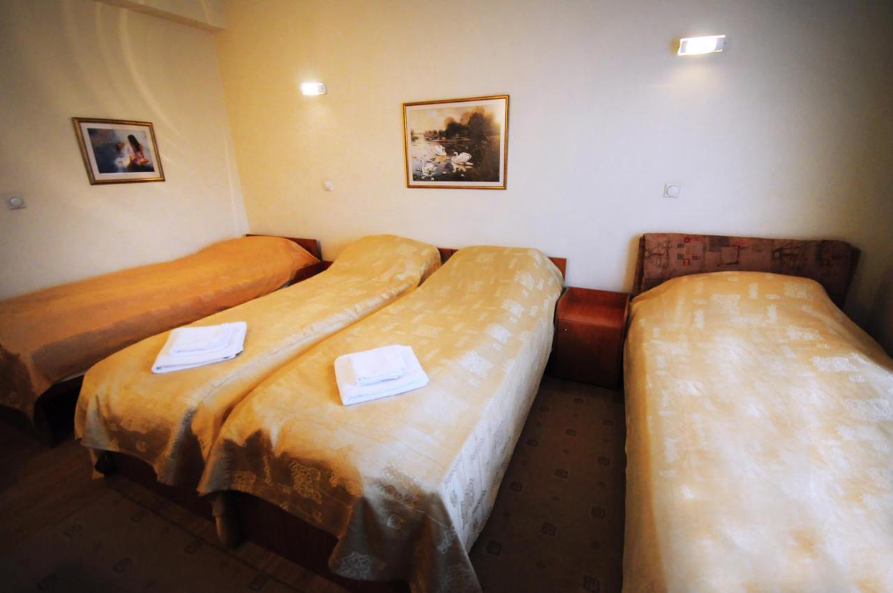 Vip Hotel Skopje - New Management Eksteriør billede