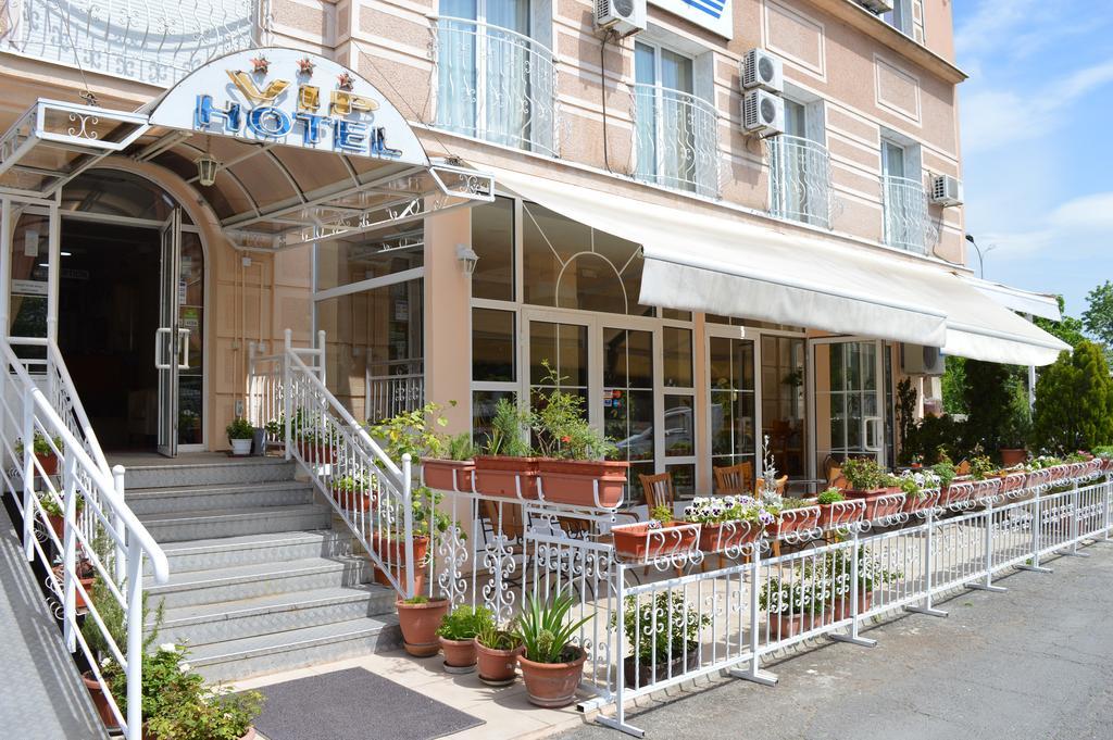 Vip Hotel Skopje - New Management Eksteriør billede
