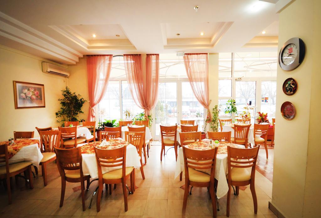 Vip Hotel Skopje - New Management Eksteriør billede