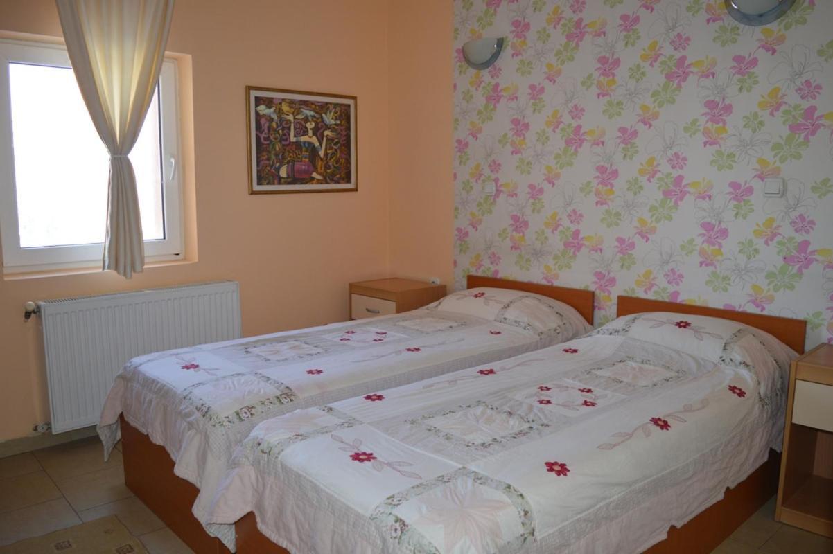 Vip Hotel Skopje - New Management Eksteriør billede